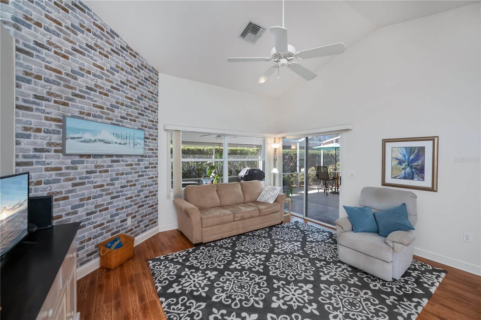 1149 Harbor Town Way, Venice, FL 34292