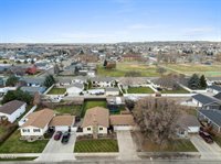 2309 14th Avenue West, Williston, ND 58801