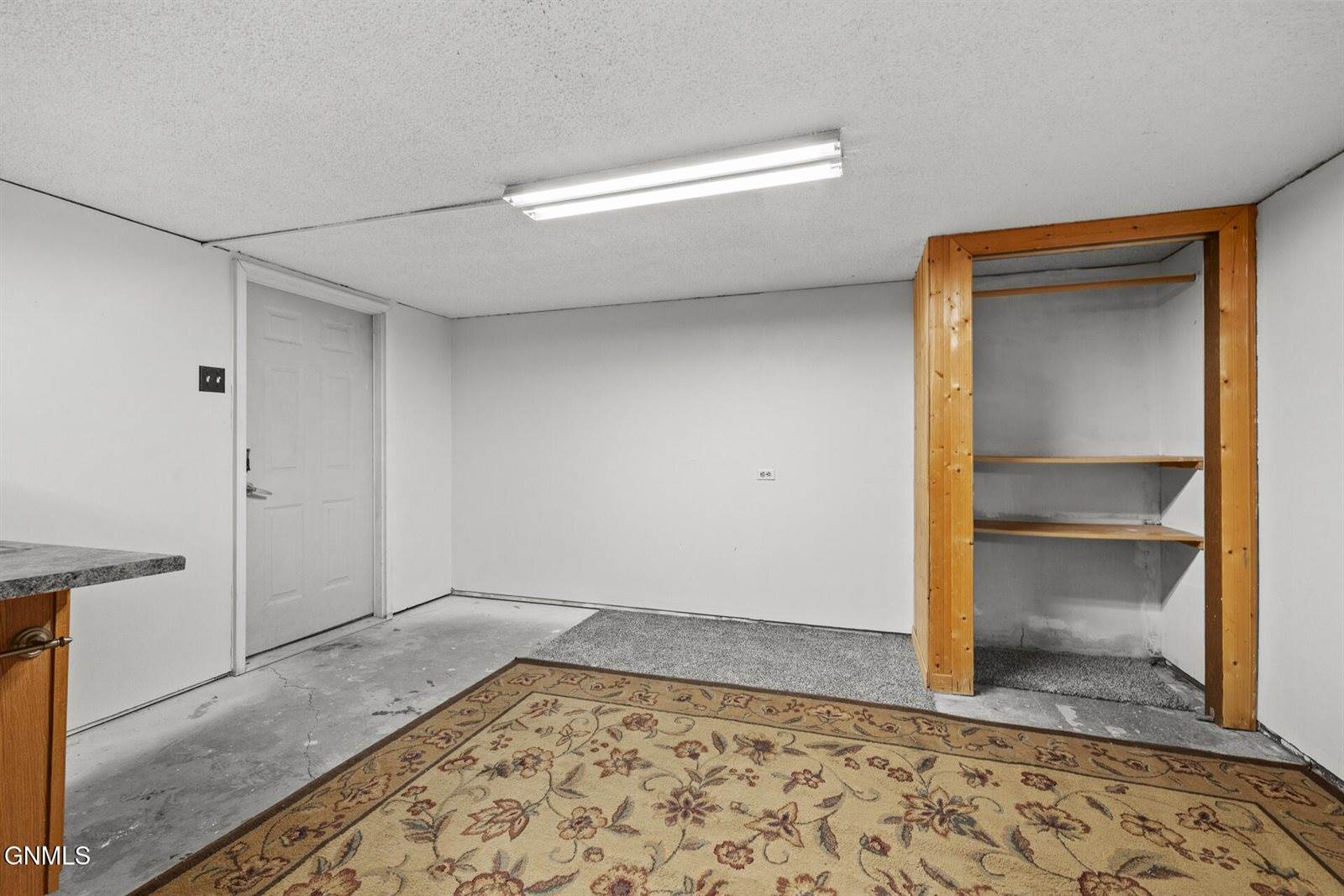 505 17th Avenue West, Williston, ND 58801