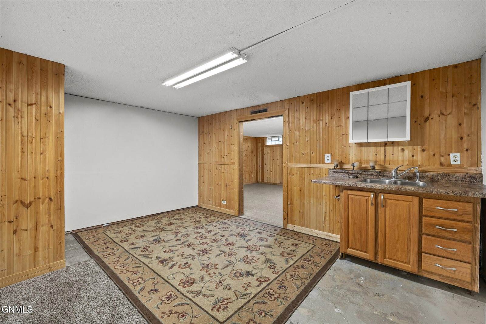 505 17th Avenue West, Williston, ND 58801