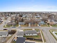 505 17th Avenue West, Williston, ND 58801