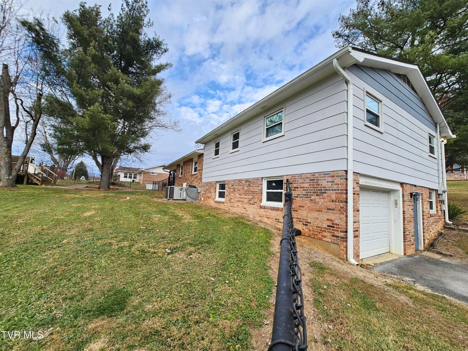 320 Green Lane, Blountville, TN 37617