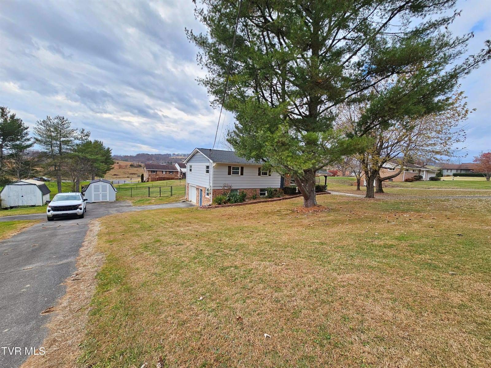 320 Green Lane, Blountville, TN 37617