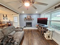 320 Green Lane, Blountville, TN 37617