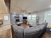 320 Green Lane, Blountville, TN 37617