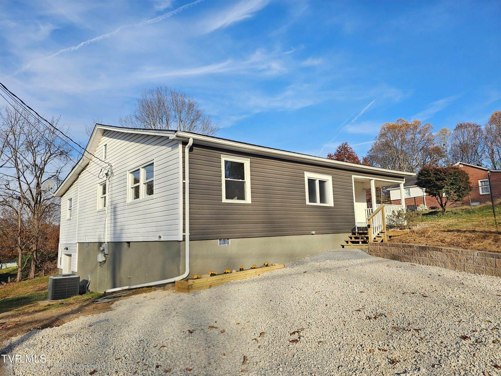 209 North Paperville Road, Bristol, TN 37620