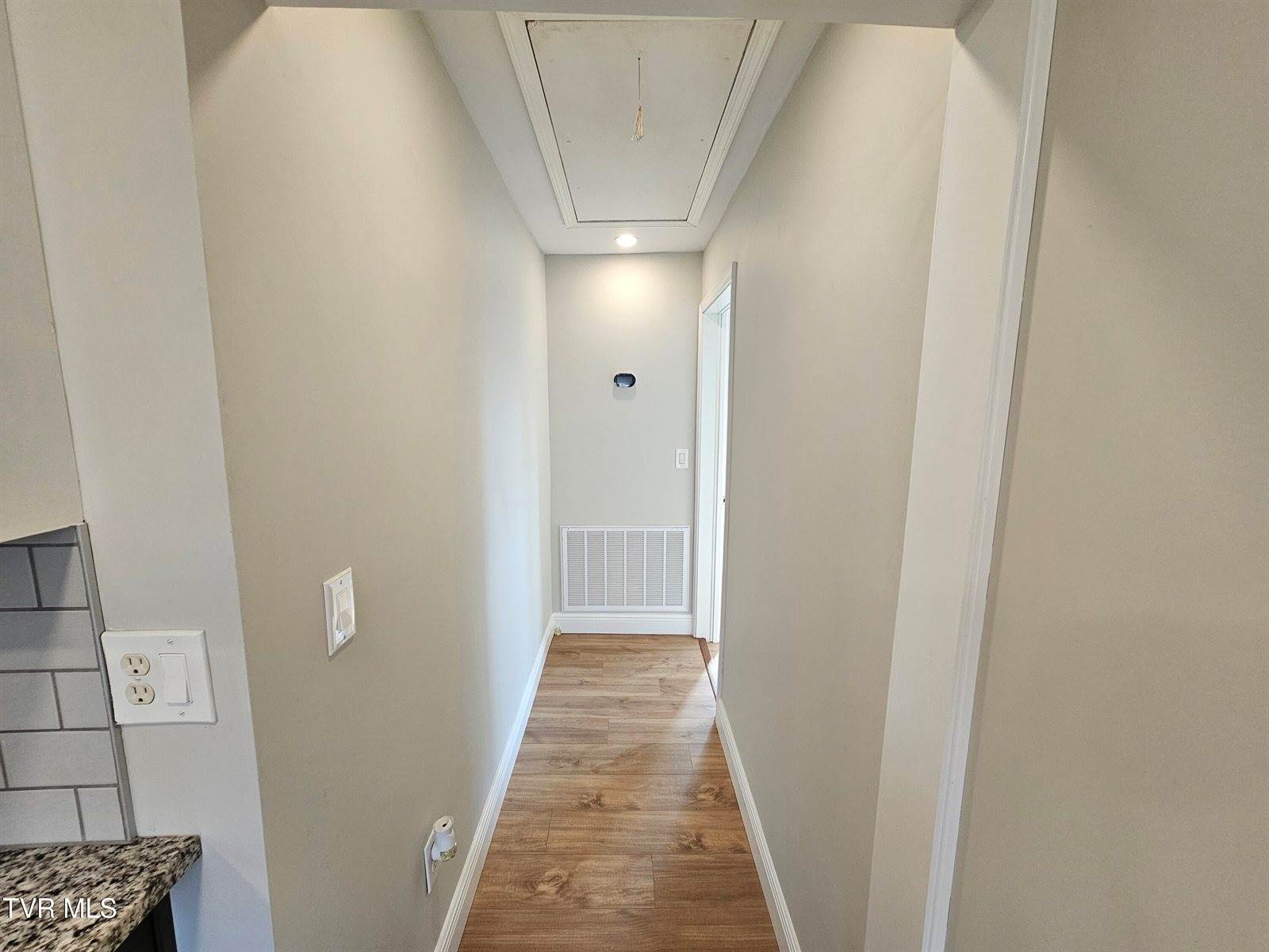 209 North Paperville Road, Bristol, TN 37620