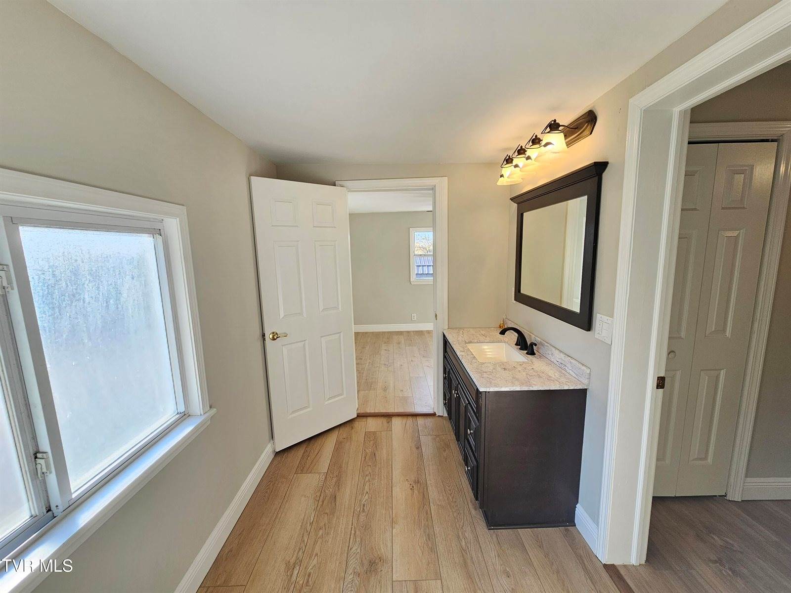 209 North Paperville Road, Bristol, TN 37620