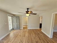 209 North Paperville Road, Bristol, TN 37620