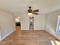 209 North Paperville Road, Bristol, TN 37620