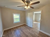 209 North Paperville Road, Bristol, TN 37620