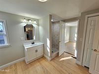 209 North Paperville Road, Bristol, TN 37620