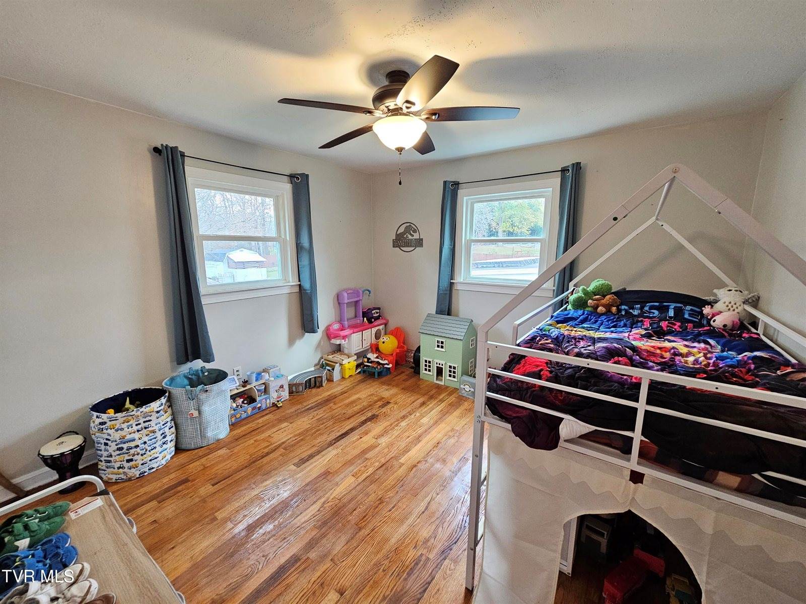 1520 Sylvan Drive, Johnson City, TN 37604