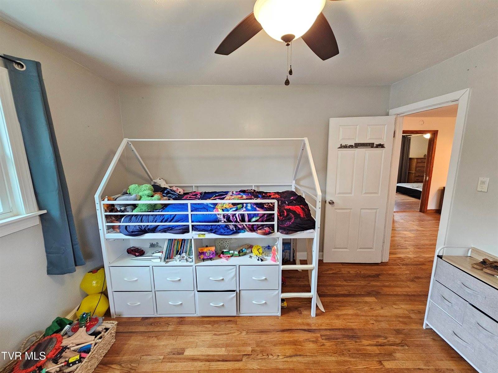 1520 Sylvan Drive, Johnson City, TN 37604