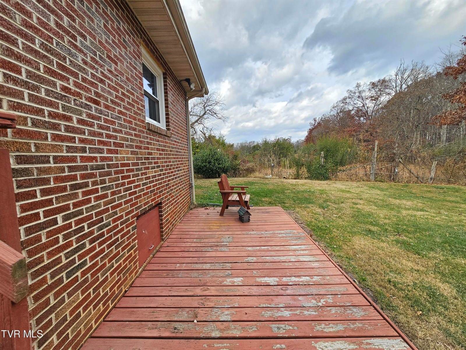 1520 Sylvan Drive, Johnson City, TN 37604