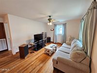 1520 Sylvan Drive, Johnson City, TN 37604