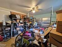 1520 Sylvan Drive, Johnson City, TN 37604