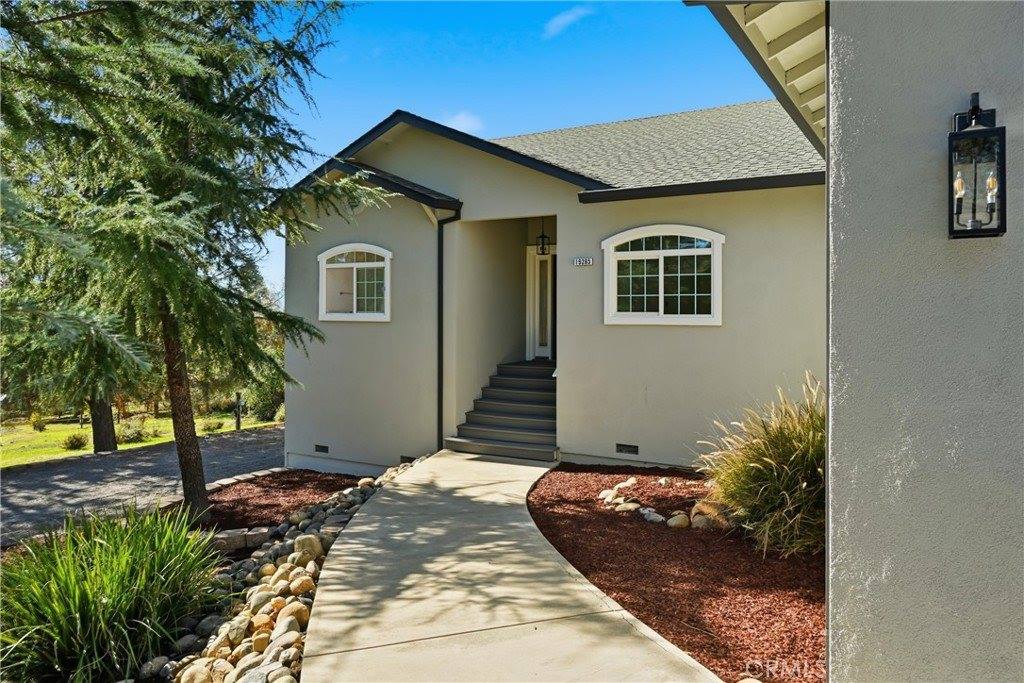 19285 Ravenhill, Hidden Valley Lake, CA 95467