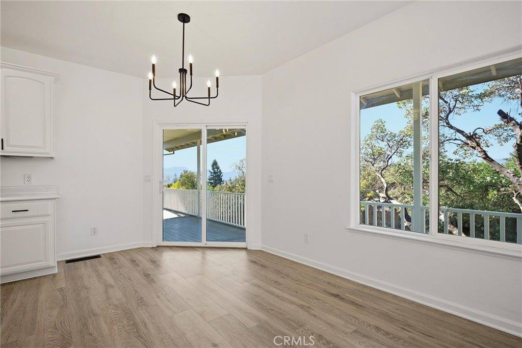 19285 Ravenhill, Hidden Valley Lake, CA 95467