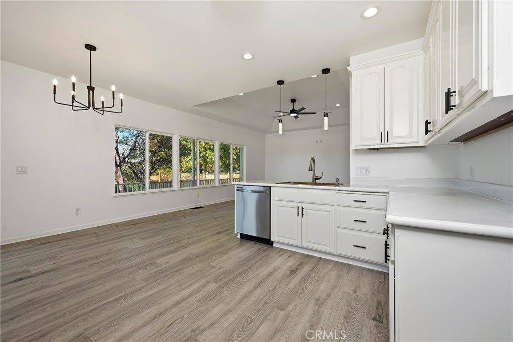 19285 Ravenhill, Hidden Valley Lake, CA 95467