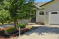 19285 Ravenhill, Hidden Valley Lake, CA 95467