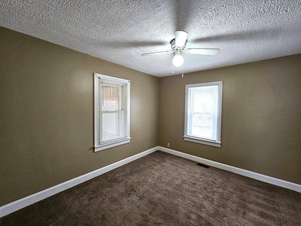 820 E 7th Street, Ashland, OH 44805