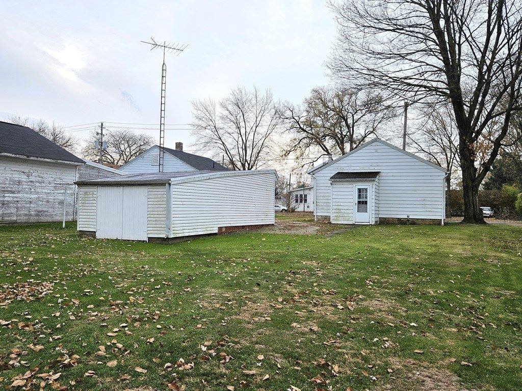 820 E 7th Street, Ashland, OH 44805