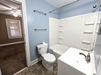 820 E 7th Street, Ashland, OH 44805