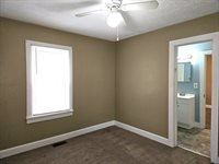 820 E 7th Street, Ashland, OH 44805