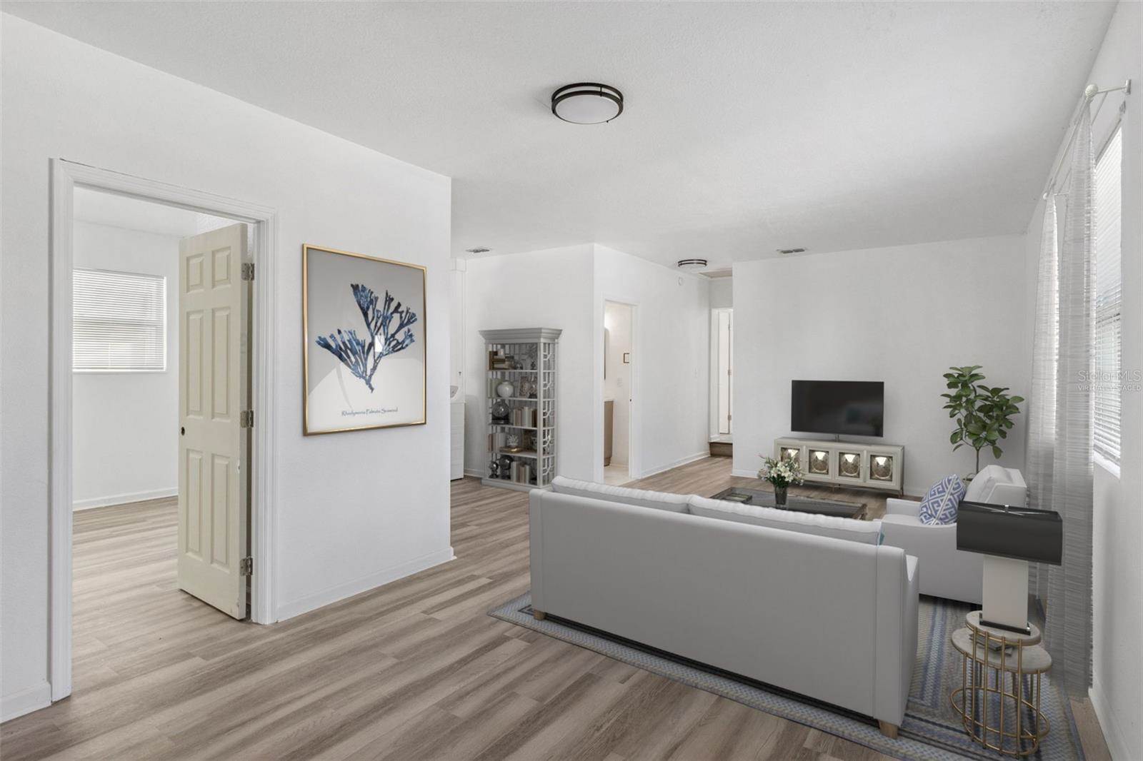 301 Bassedena Circle North, Lakeland, FL 33805