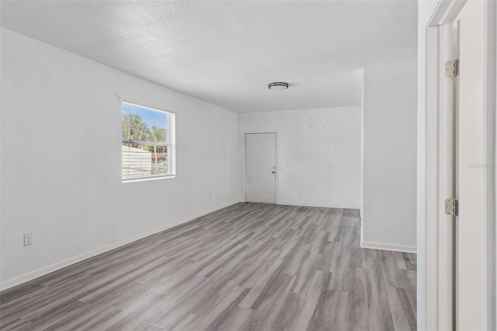 301 Bassedena Circle North, Lakeland, FL 33805