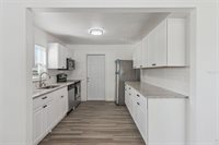 301 Bassedena Circle North, Lakeland, FL 33805