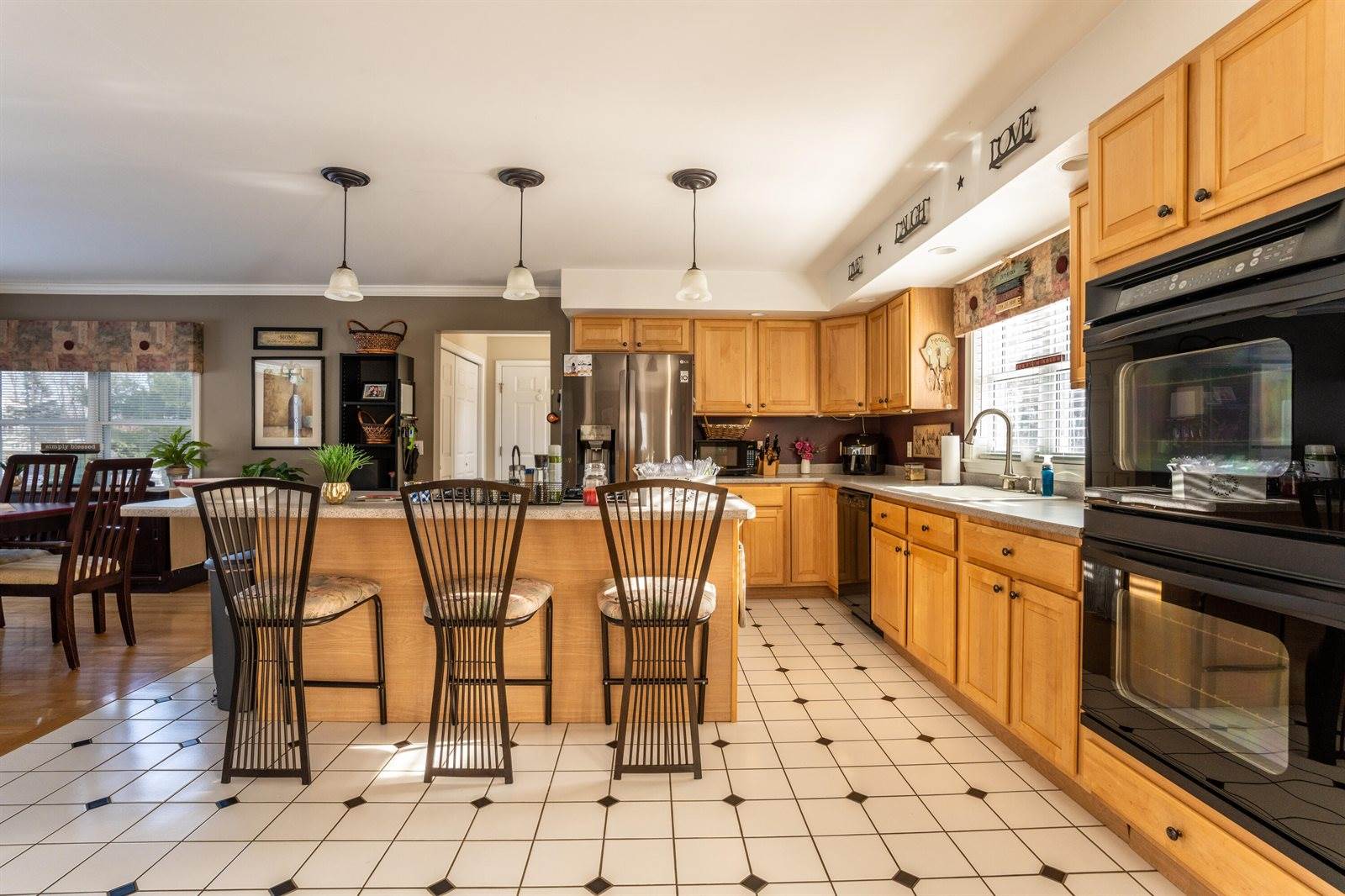 19 Cunningham Lane, Milford, ME 04461