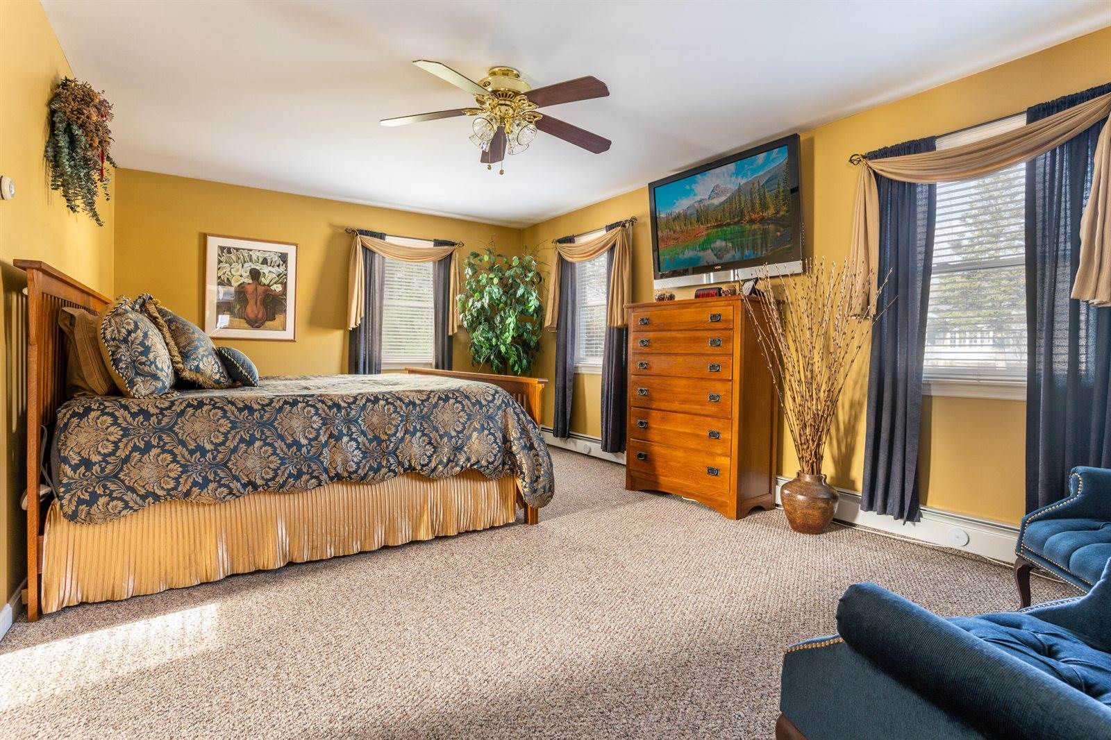 19 Cunningham Lane, Milford, ME 04461