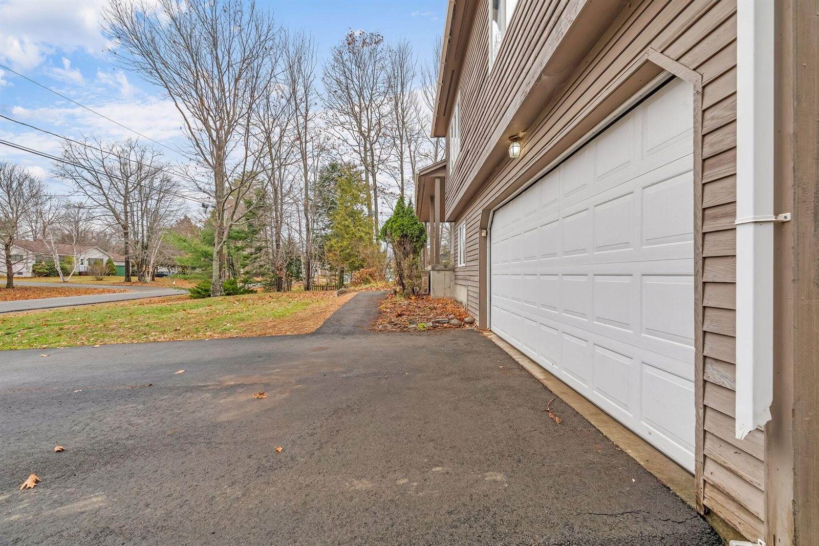 33 Tallwood Drive, Milford, ME 04461