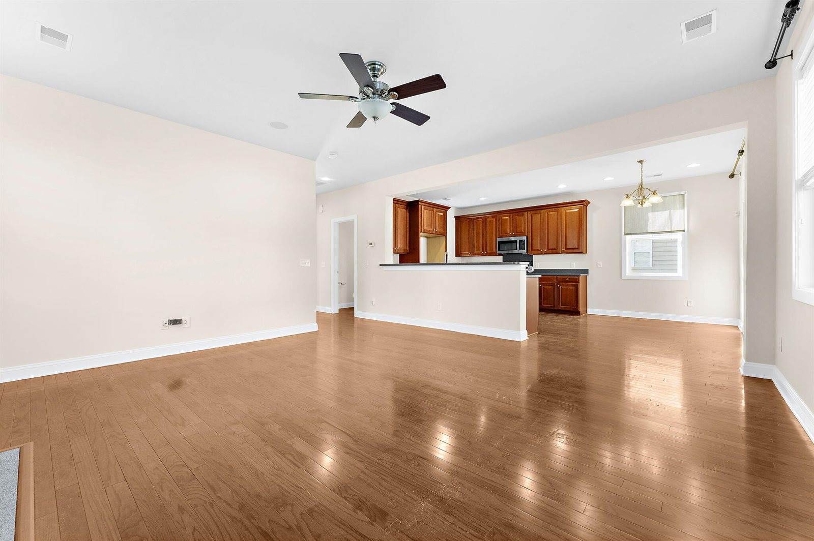 122 Scrapbook Lane, Summerville, SC 29483