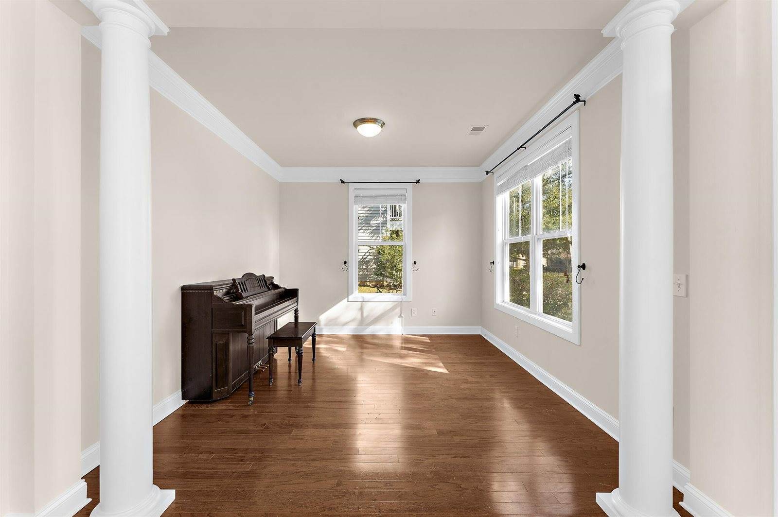 122 Scrapbook Lane, Summerville, SC 29483