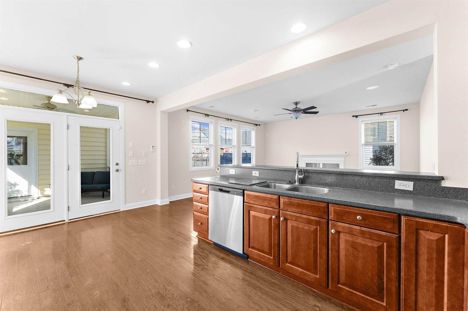 122 Scrapbook Lane, Summerville, SC 29483