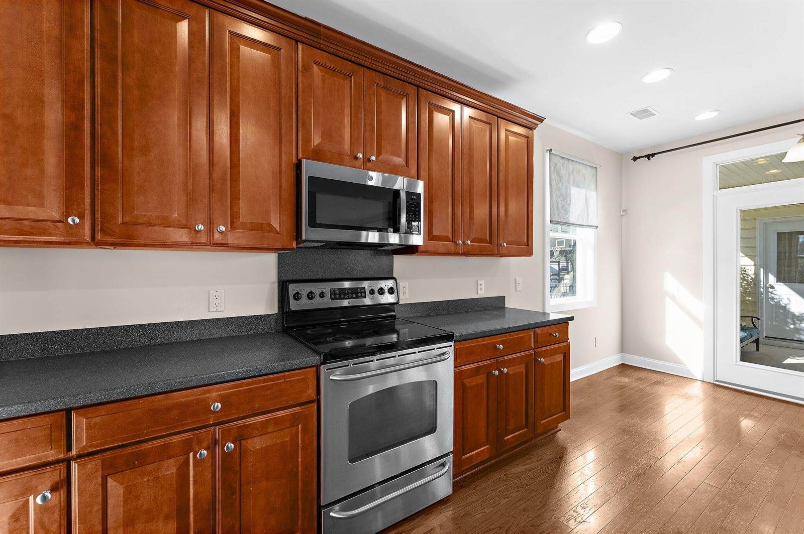 122 Scrapbook Lane, Summerville, SC 29483