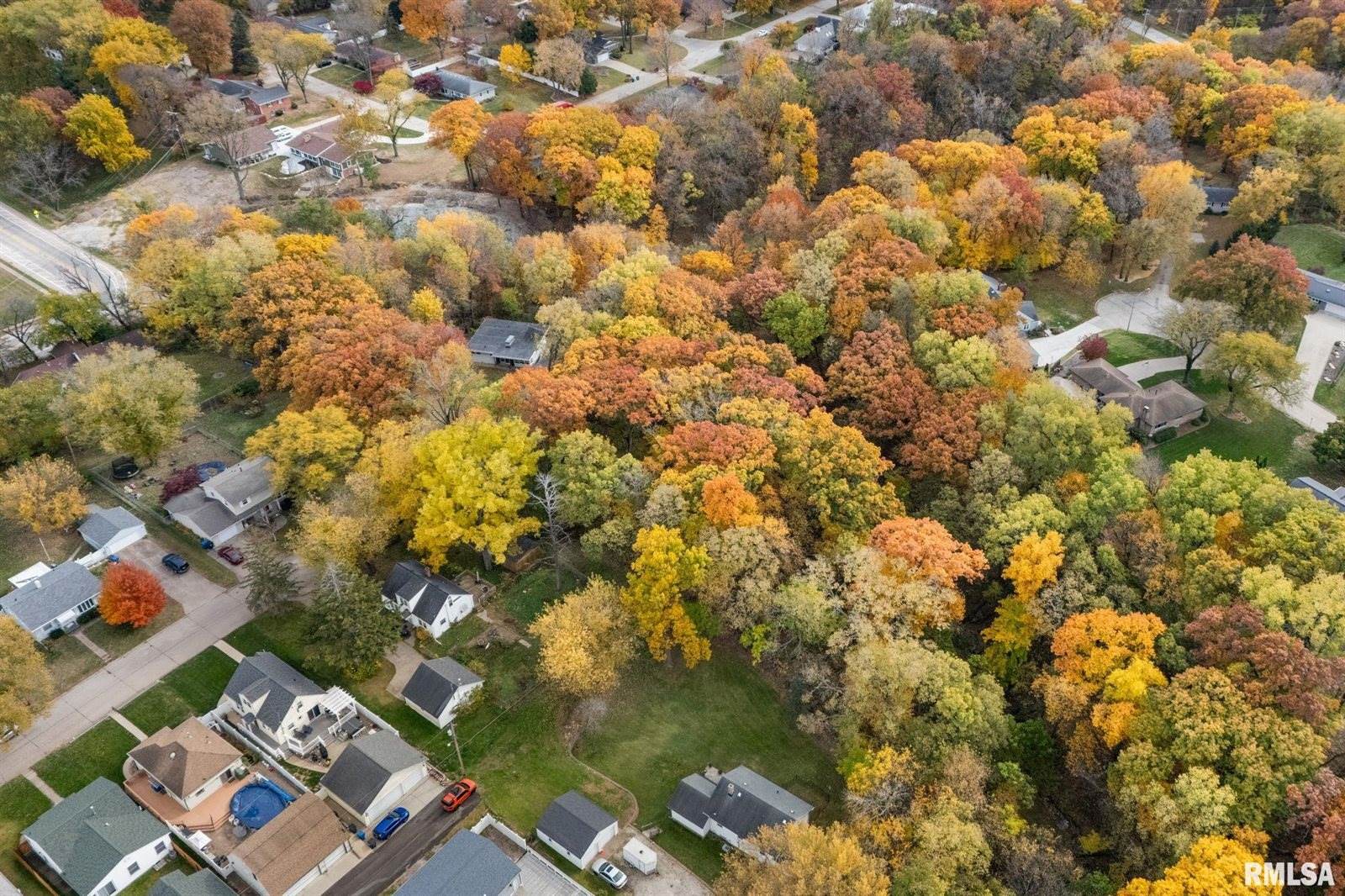 2575 33RD Street, Moline, IL 61265