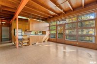 2575 33RD Street, Moline, IL 61265