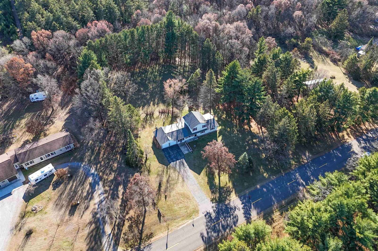 4555 Lynn Hill Road, Nekoosa, WI 54457