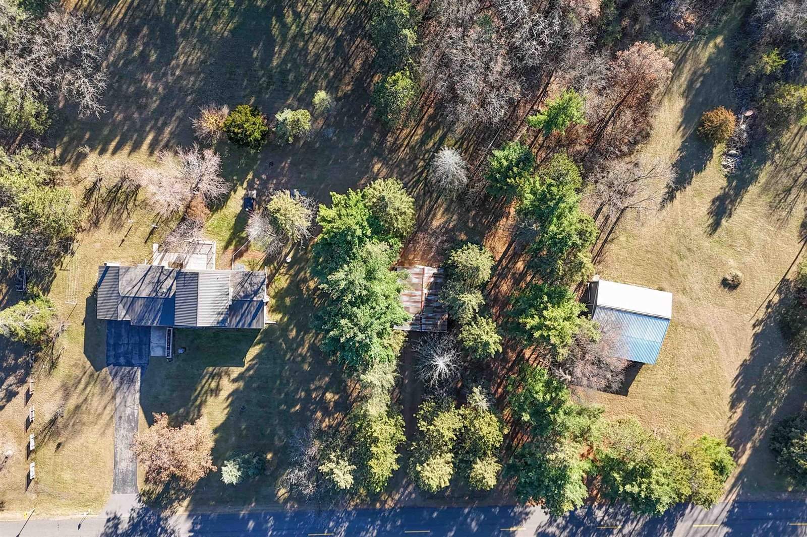 4555 Lynn Hill Road, Nekoosa, WI 54457