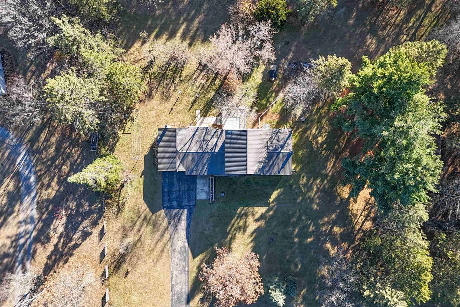 4555 Lynn Hill Road, Nekoosa, WI 54457