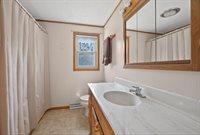 4555 Lynn Hill Road, Nekoosa, WI 54457