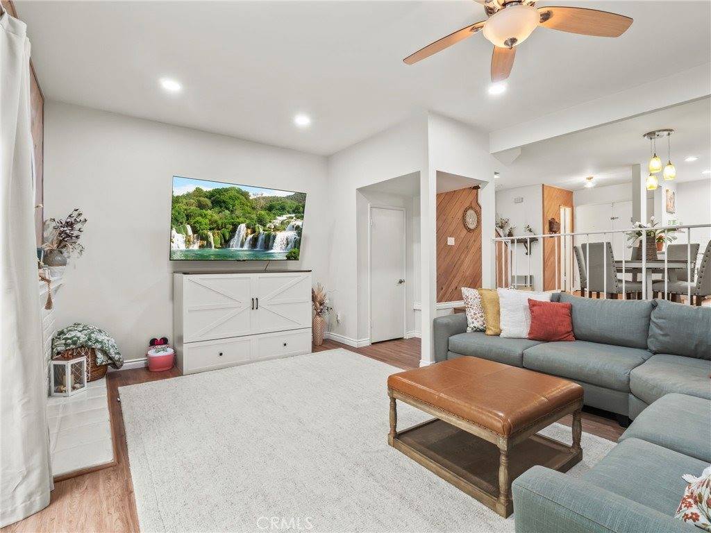 5352 Driftwood, Oxnard, CA 93035