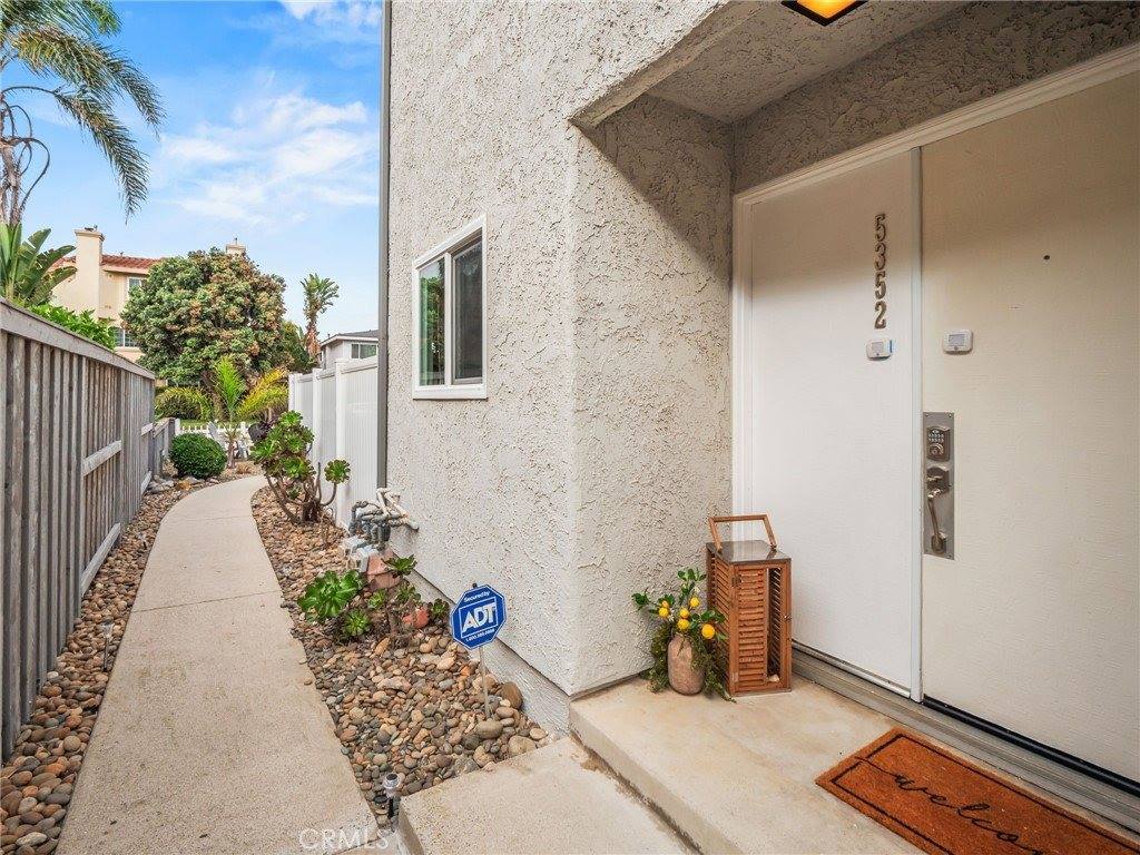 5352 Driftwood, Oxnard, CA 93035