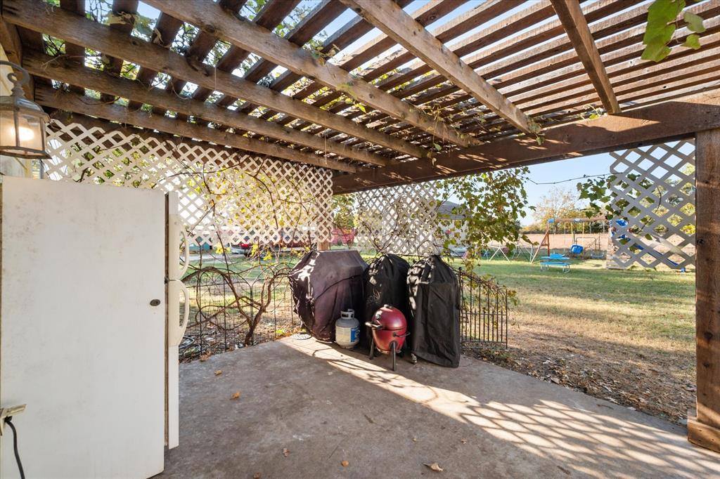 7811 East Fm 917, Alvarado, TX 76009