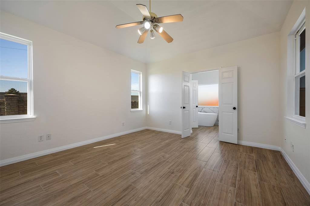 4901 Harborview Boulevard, Rowlett, TX 75088