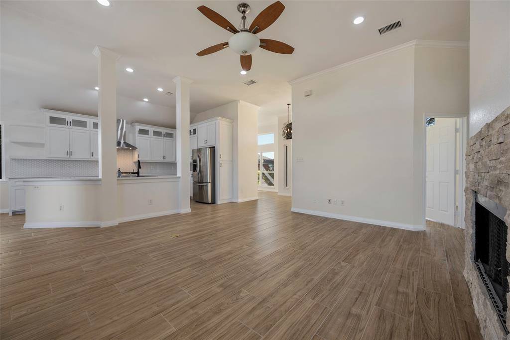 4901 Harborview Boulevard, Rowlett, TX 75088